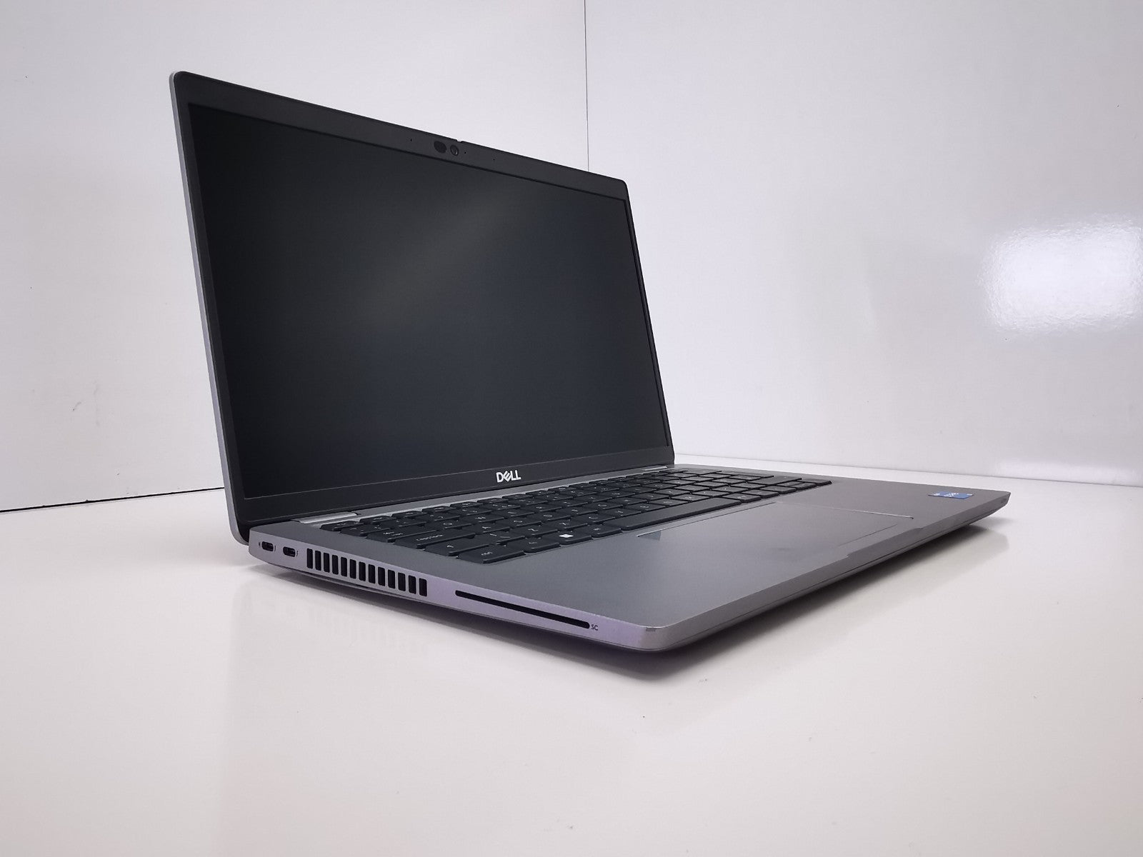 Dell Latitude 5430 14" Laptop - 12th Gen i5/8GB RAM/256GB NVMe SSD/Win 11 Pro