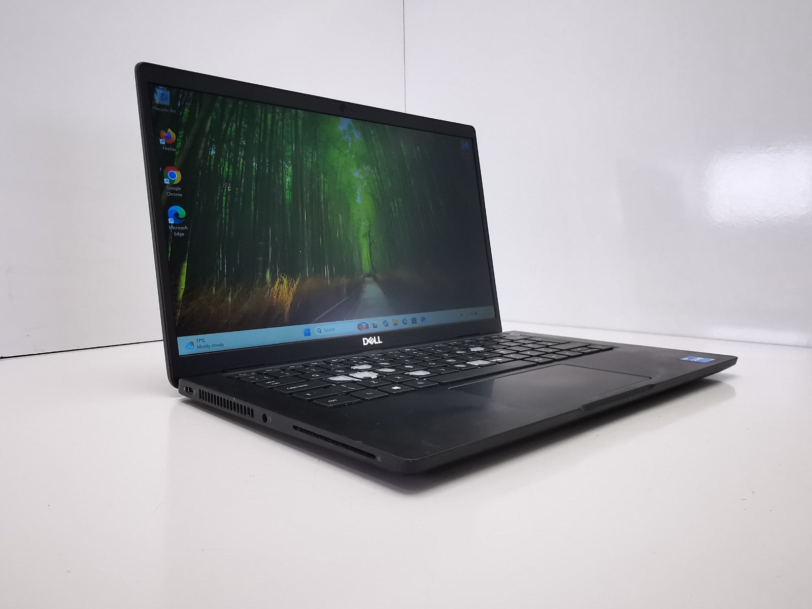 Dell Latitude 7320 13.3" Laptop - 11th Gen i5/8GB RAM/256GB NVMe/Windows 11 Pro