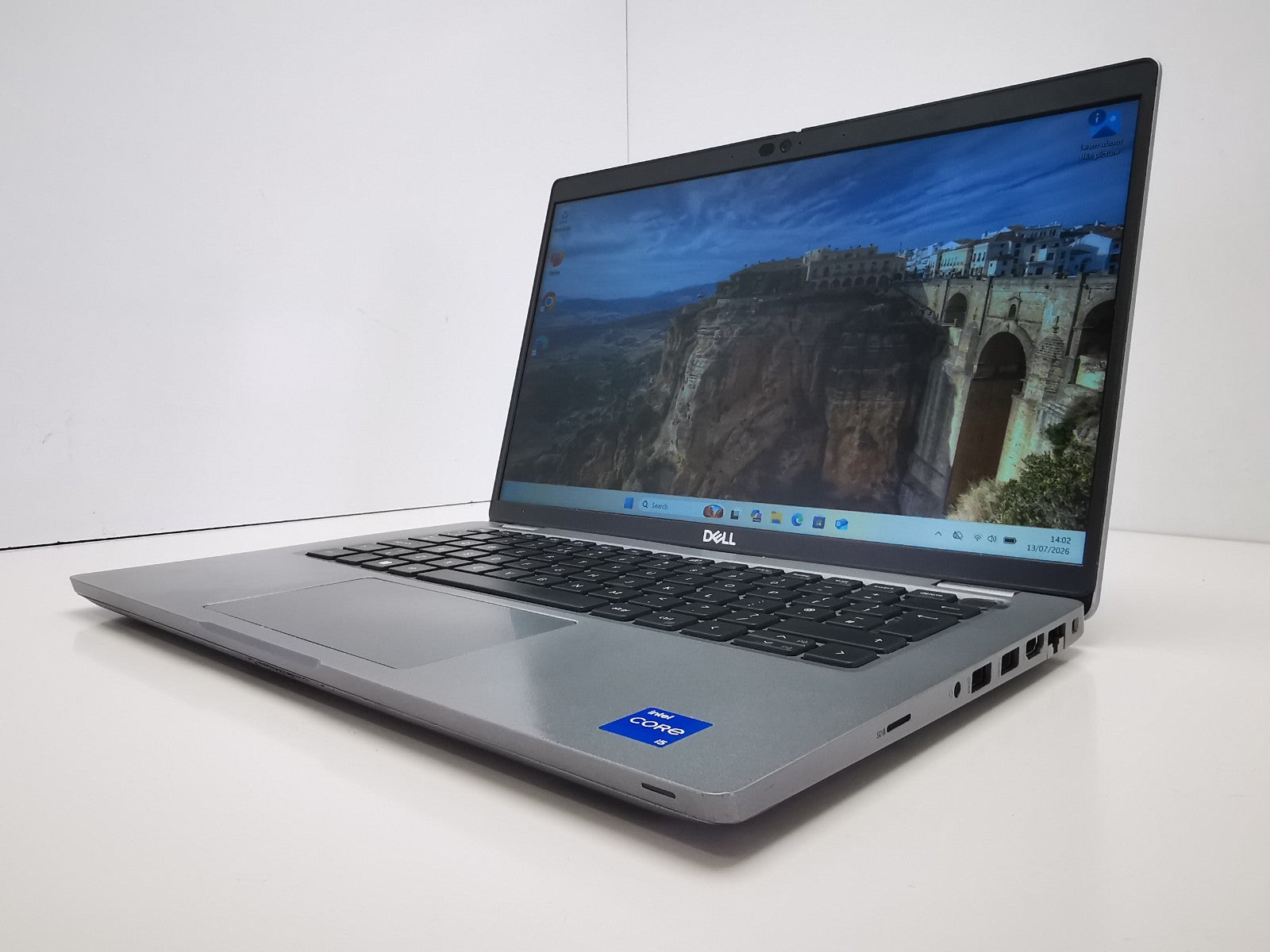 Dell Latitude 5430 14" Laptop - 12th Gen i5/8GB RAM/256GB NVMe SSD/Win 11 Pro
