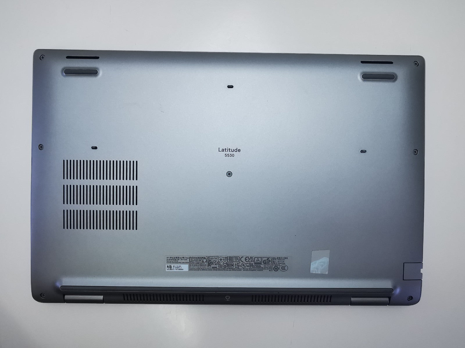Dell Latitude 5530 15.6" Laptop - 12th Gen i5/8GB RAM/256GB SSD/Windows 11 Pro