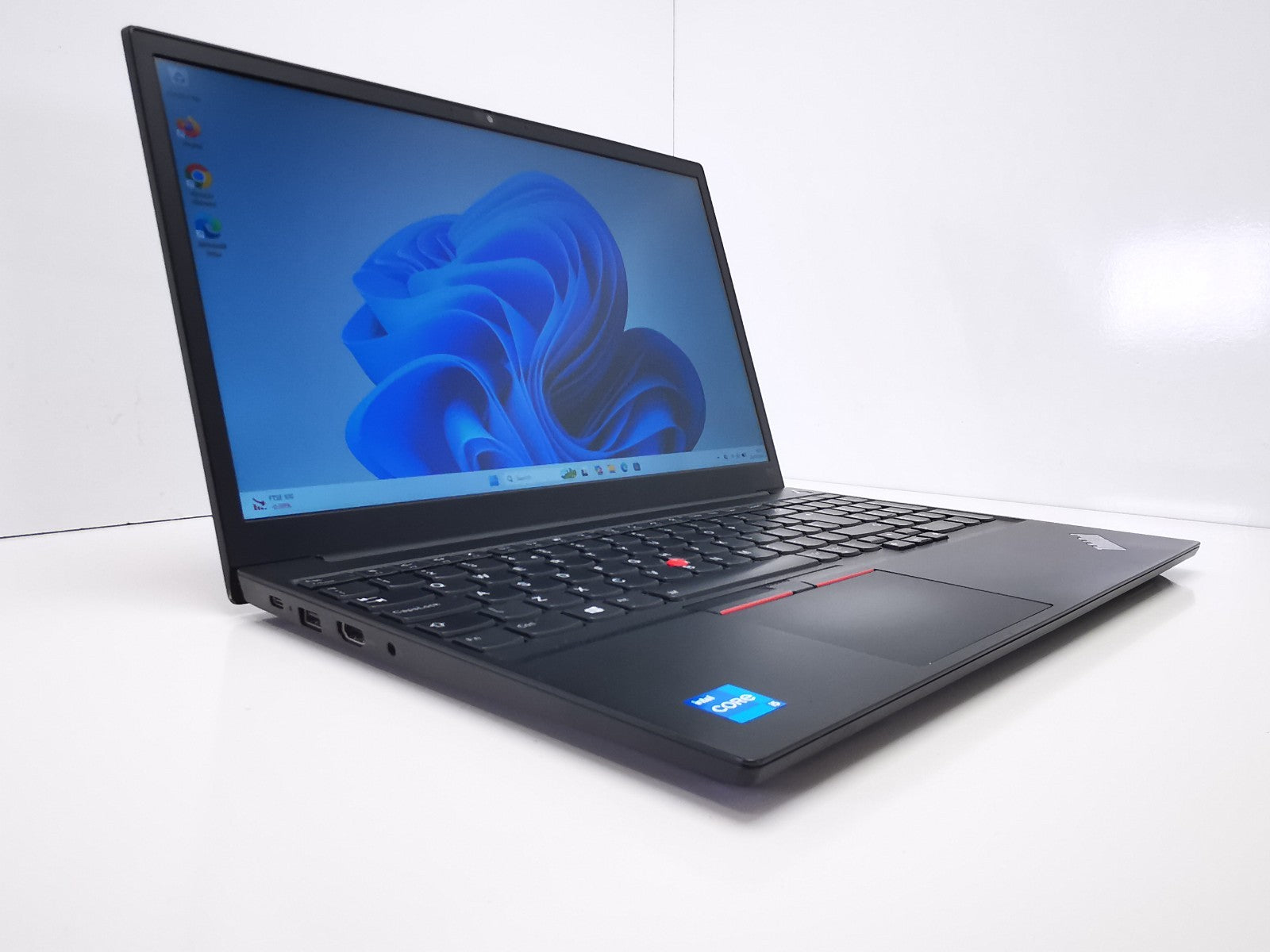 Lenovo ThinkPad E15 Gen 2 15″ Laptop – i7-11th Gen, 16GB RAM, 256GB SSD, Grade B