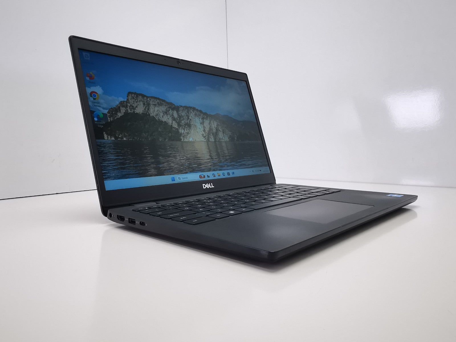 Dell Latitude 3420 14" Laptop - 11th Gen i5/16GB RAM/256GB SSD/Win 11 Pro