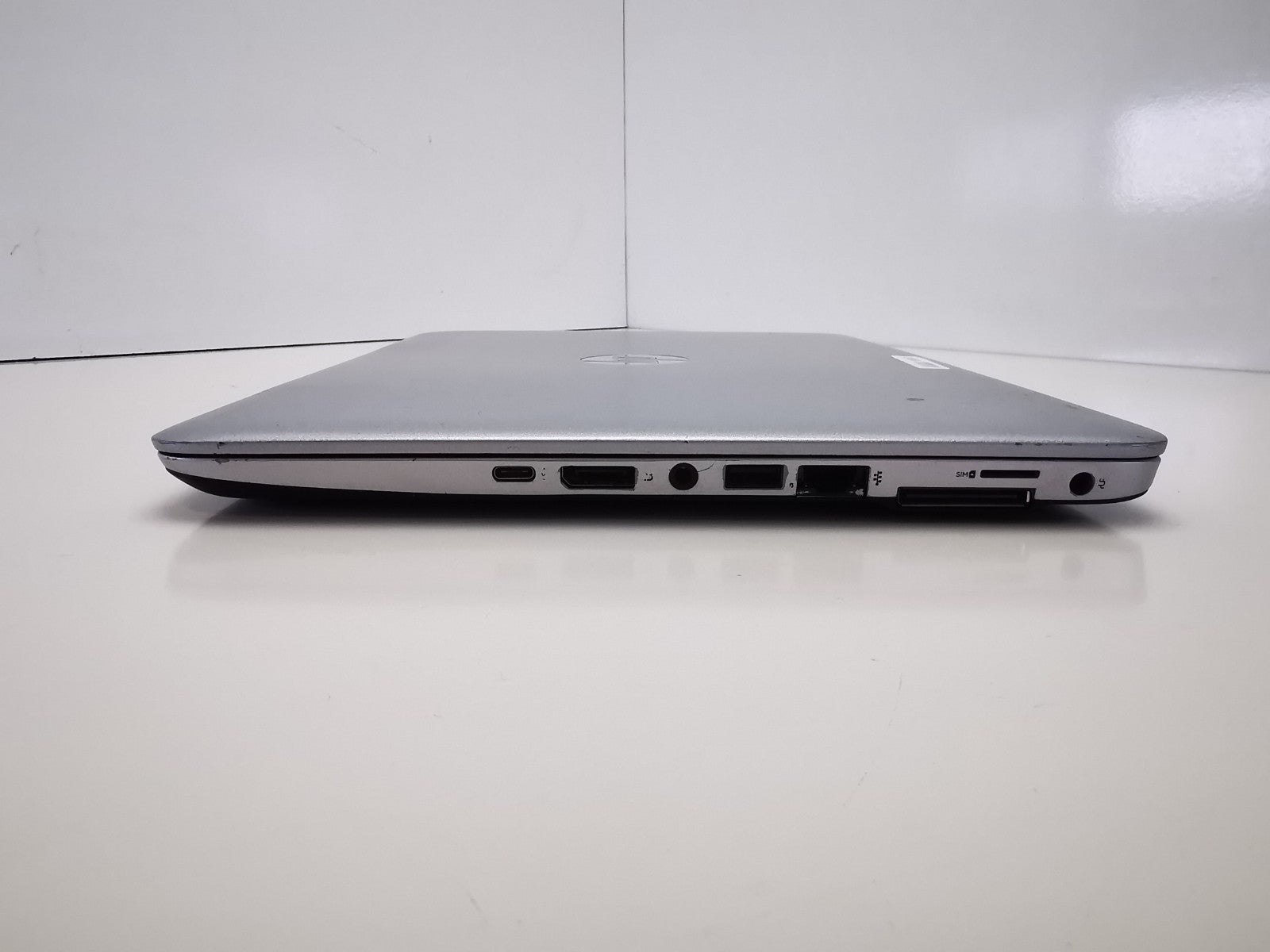 HP EliteBook 840 G4 14" Laptop - 7th Gen i7/8GB RAM/256GB NVMe SSD/Win 11 Pro
