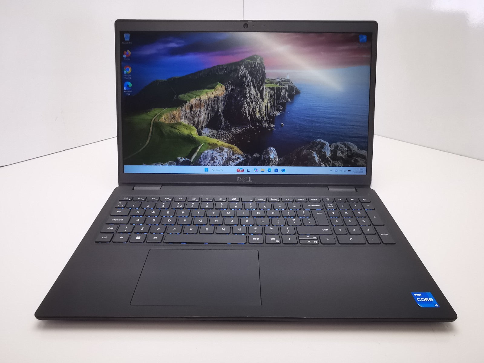 Dell Latitude 3520 15.6" Laptop - 11th Gen i5/8GB RAM/256GB NVMe SSD/Win 11 Pro