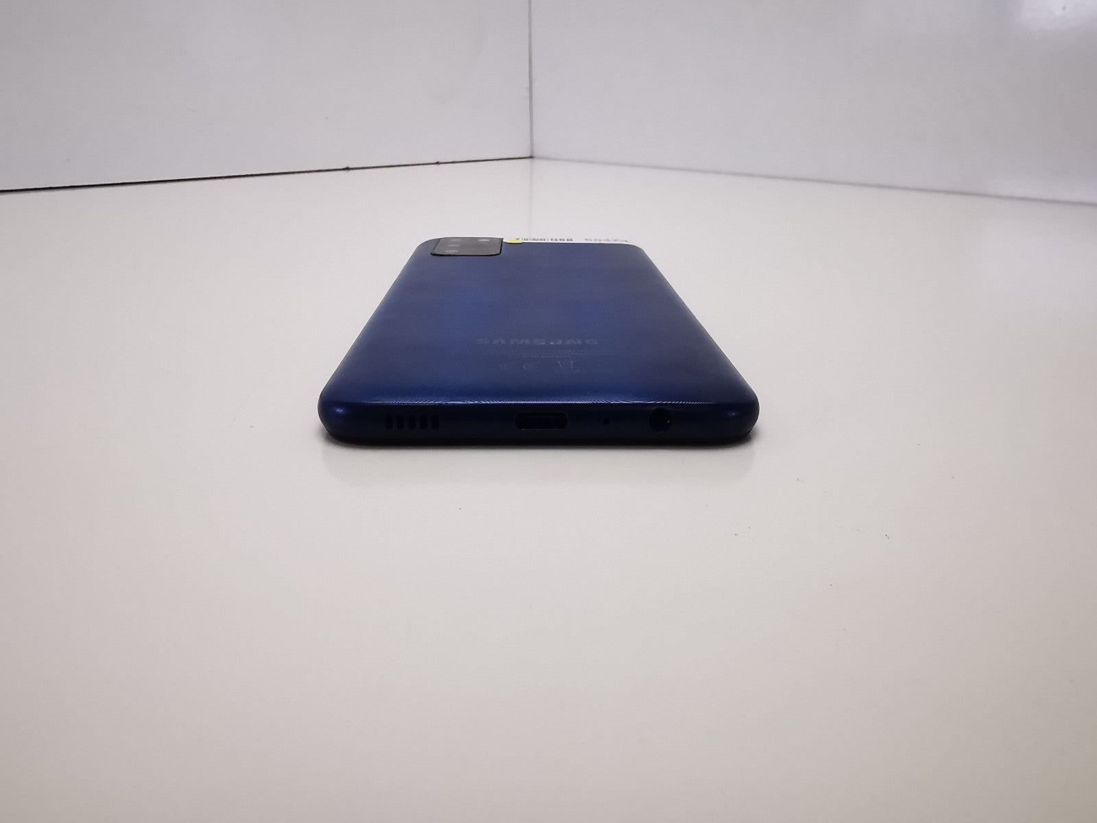 Samsung Galaxy A03s - Blue / 6.5" / 32GB / Android 13 / Unlocked - GRADE C