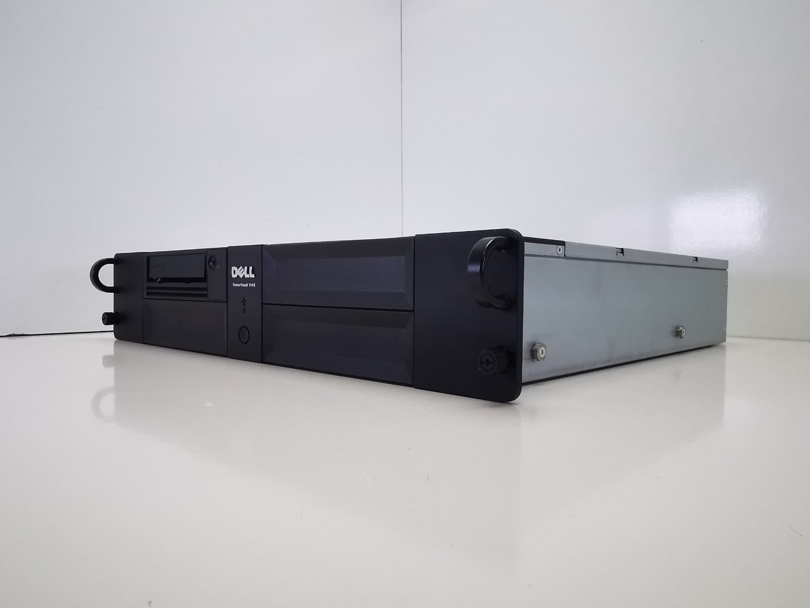Dell PowerVault 114X Tape Storage Enclosure - NO TAPES INCLUDED