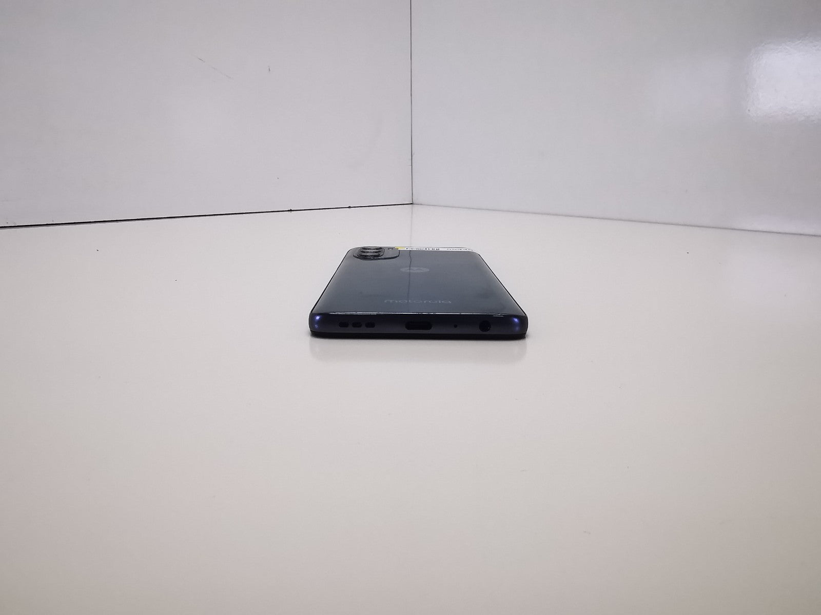 Motorola G62 5G - Midnight Gray/6.5"/64GB/Android 13/Unlocked - GRADE B