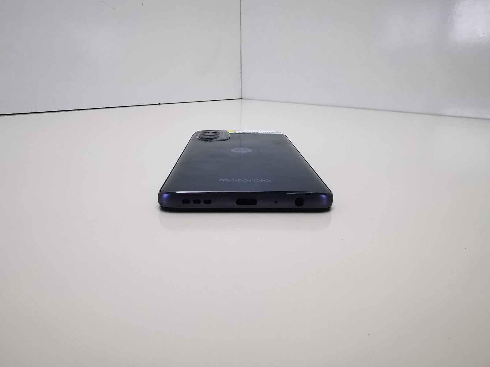 Motorola G62 5G - Midnight Gray/6.5"/64GB/Android 13/Unlocked - GRADE A