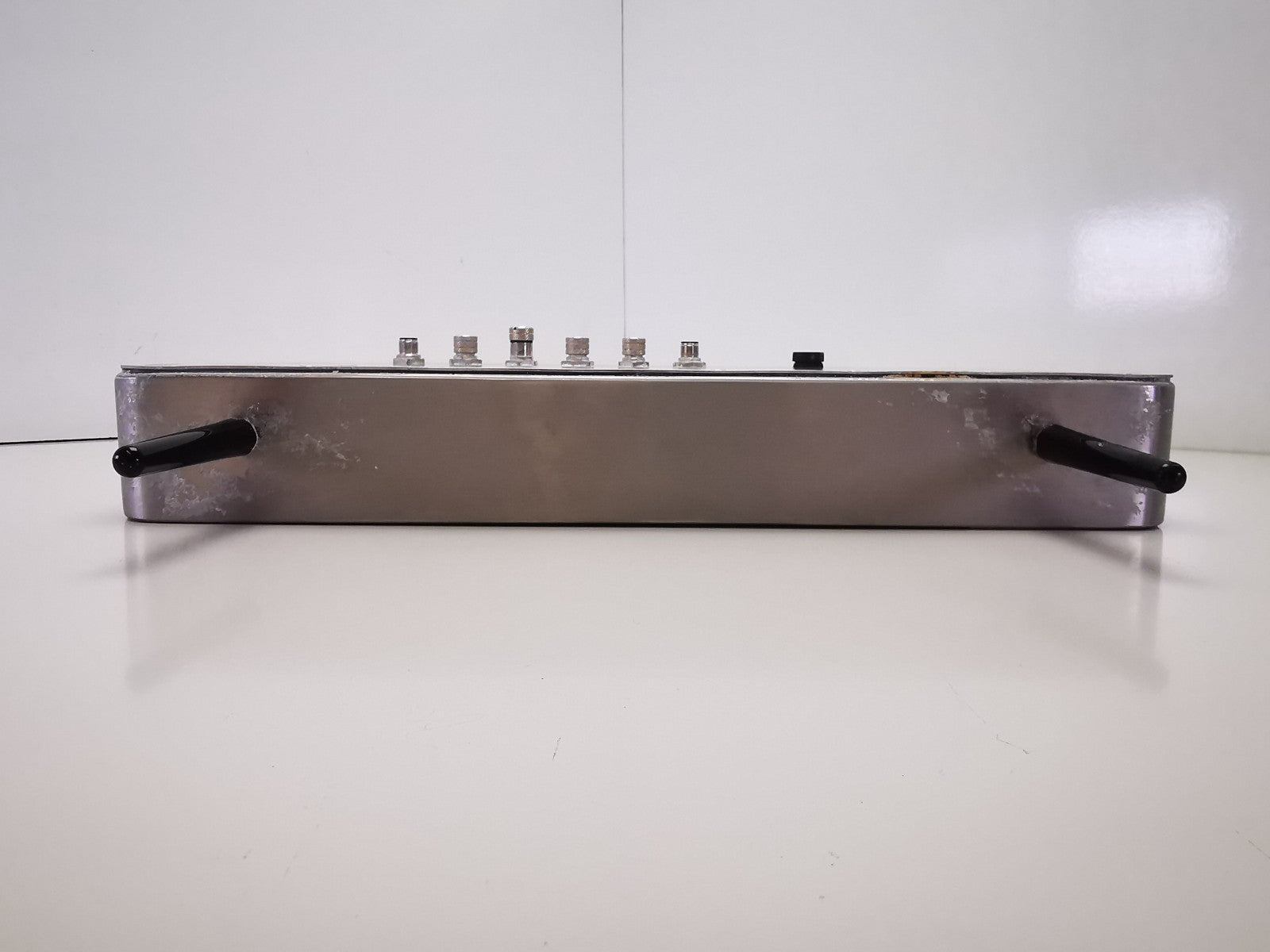 Axiomtek GOT815-834-R-RF-UK Industrial Touchscreen PC - UNTESTED - READ DESC