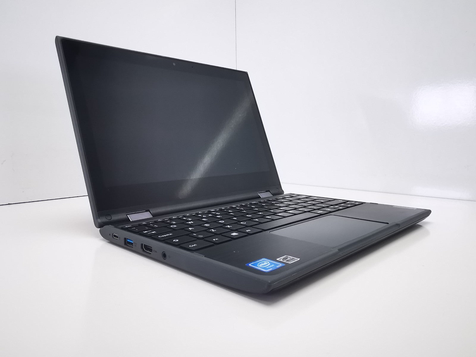 Lenovo 300e Chromebook 2nd Gen 11.6" Celeron / 4GB / 64GB eMMC – Tested - Win 11