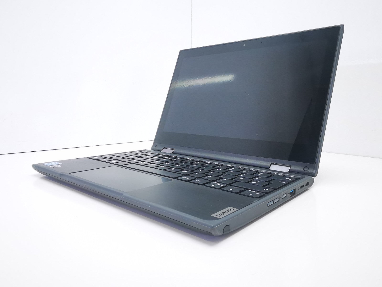 Lenovo 300e Chromebook 2nd Gen 11.6" Celeron / 4GB / 64GB eMMC – Tested - Win 11