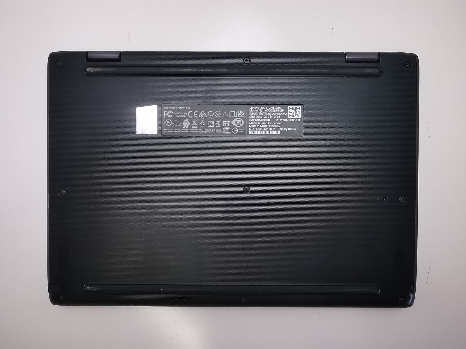 Lenovo 300e Chromebook 2nd Gen 11.6" Celeron / 4GB / 64GB eMMC – Tested - Win 11
