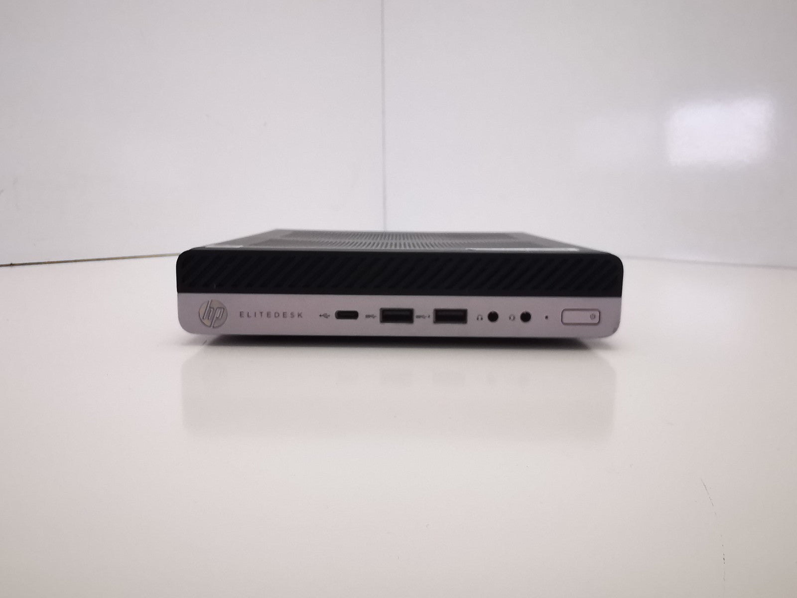 HP EliteDesk 705 G4 USFF PC - AMD Ryzen 3/8GB RAM/240GB SSD/Windows 11 Pro
