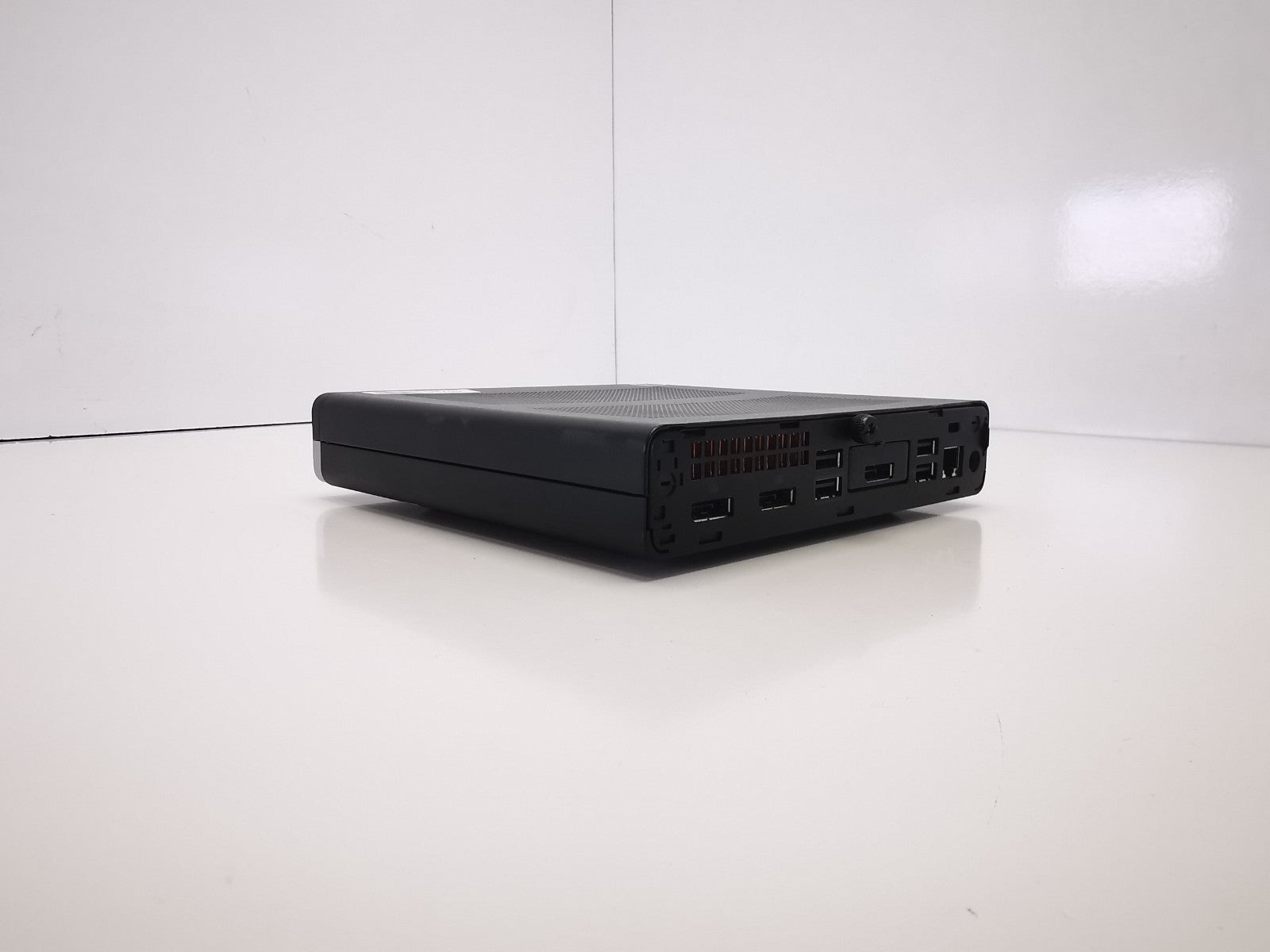HP EliteDesk 705 G4 USFF PC - AMD Ryzen 3/8GB RAM/240GB SSD/Windows 11 Pro