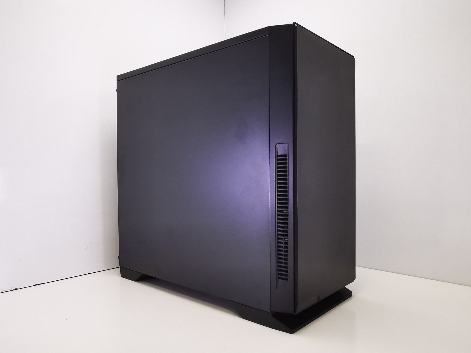 Custom Gaming Desktop PC - 7th Gen i7/16GB RAM/500GB NVMe SSD/GTX 1050/Win11 Pro