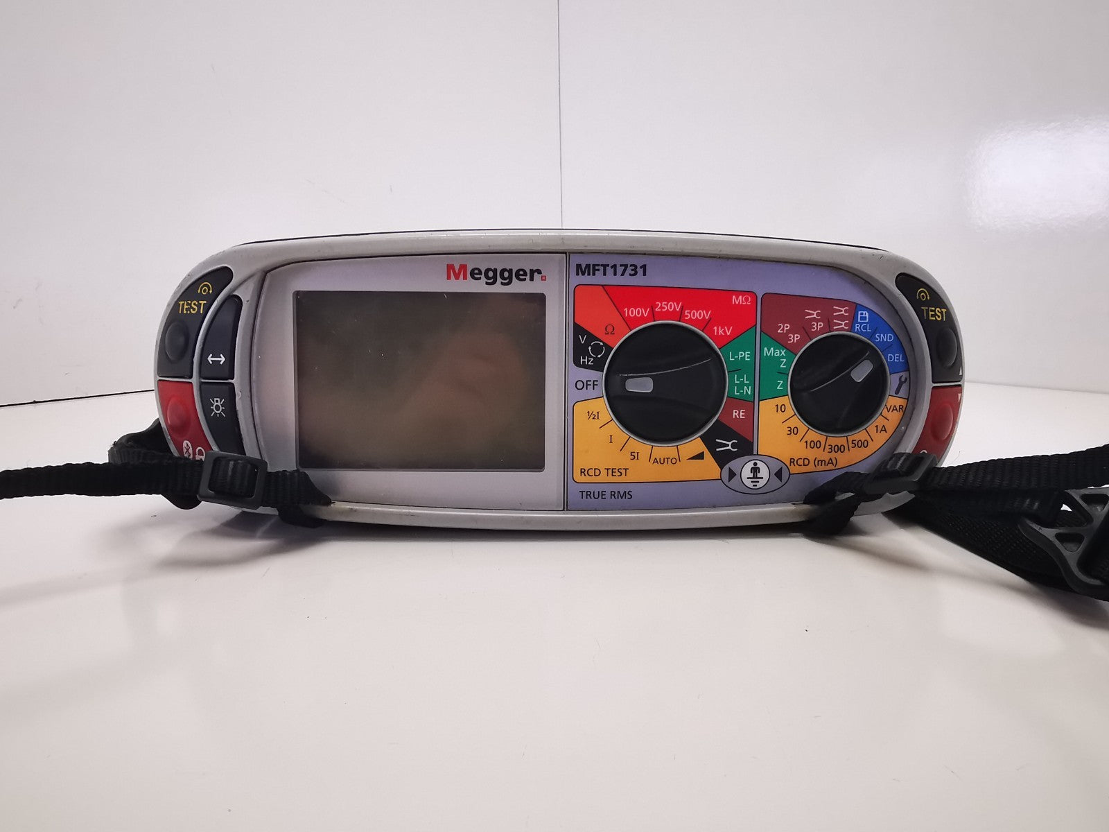 Megger MFT1731 Electrical Multifunctional Tester - Power on tested - READ DESC