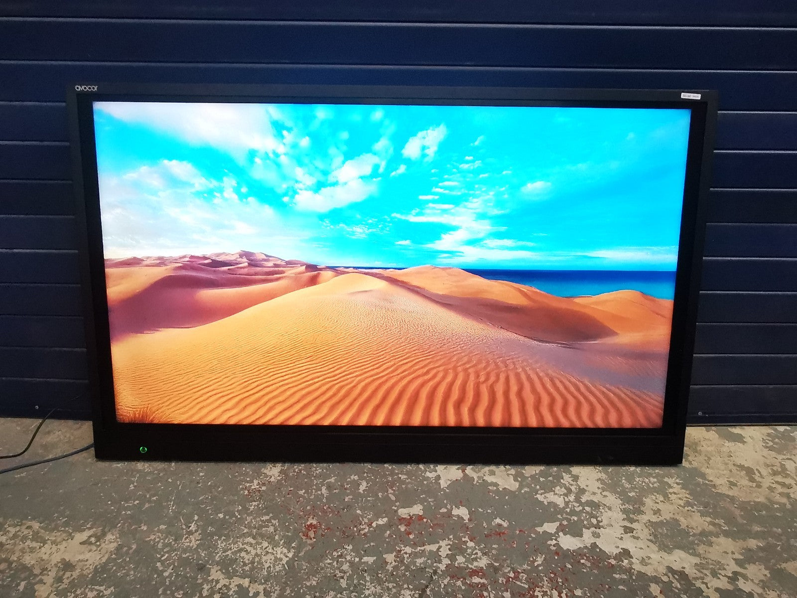 Avocor 4K 65" UHD AVE-6510 HDMI Lightweight Slim Interactive Touch Screen