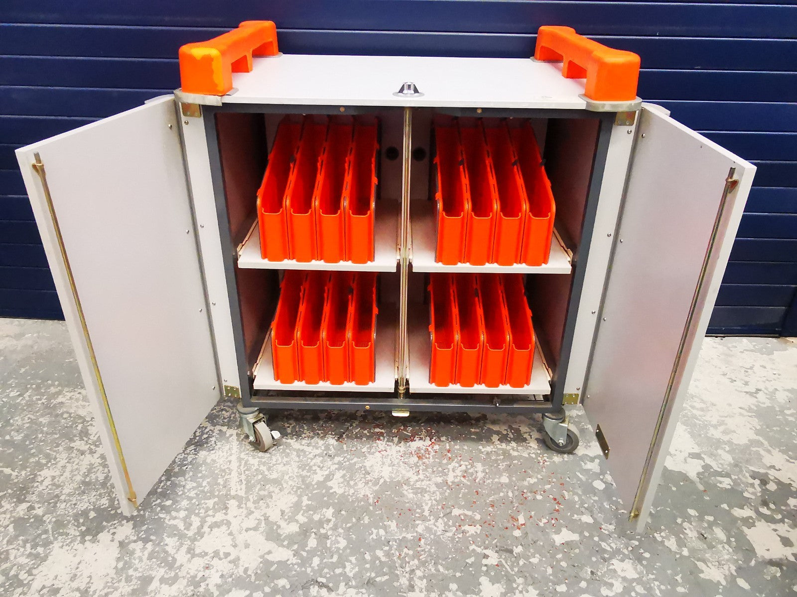 Labcabby 32V 32 Port Laptop Charging & Storage Trolley Cabinet on Wheels