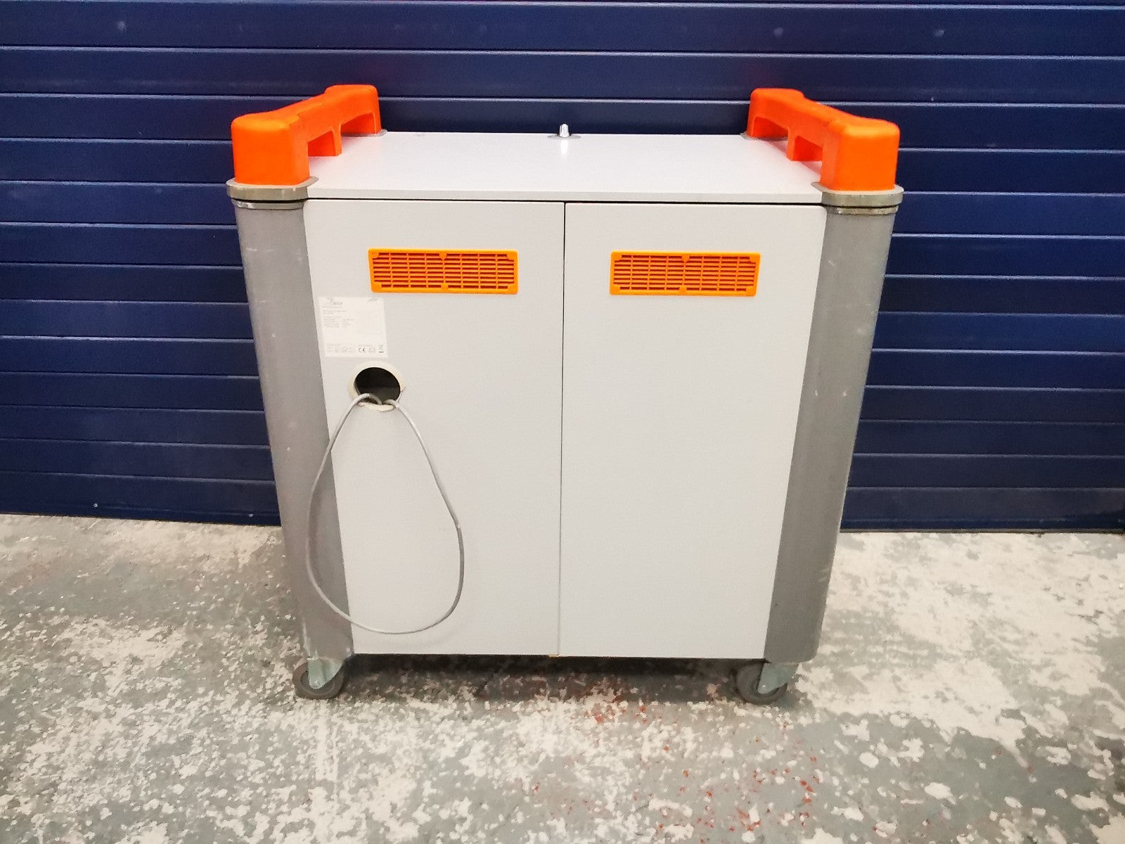 Labcabby 32V 32 Port Laptop Charging & Storage Trolley Cabinet on Wheels