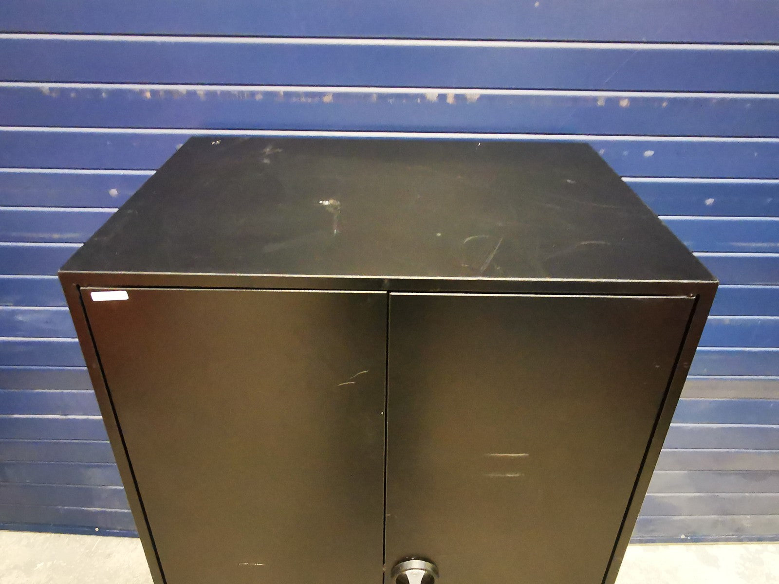Leba Note Cart Laptop Charging Trolley - 2x 16 Length PDU's included