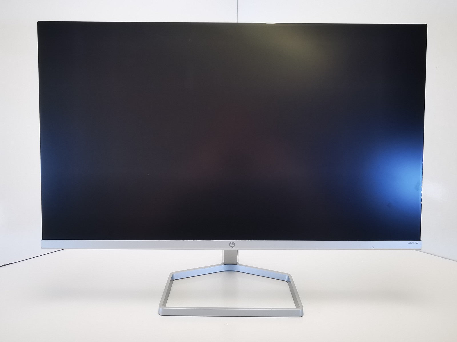 HP M24fw 24" Monitor - 1x VGA / 1x HDMI - Stand Included