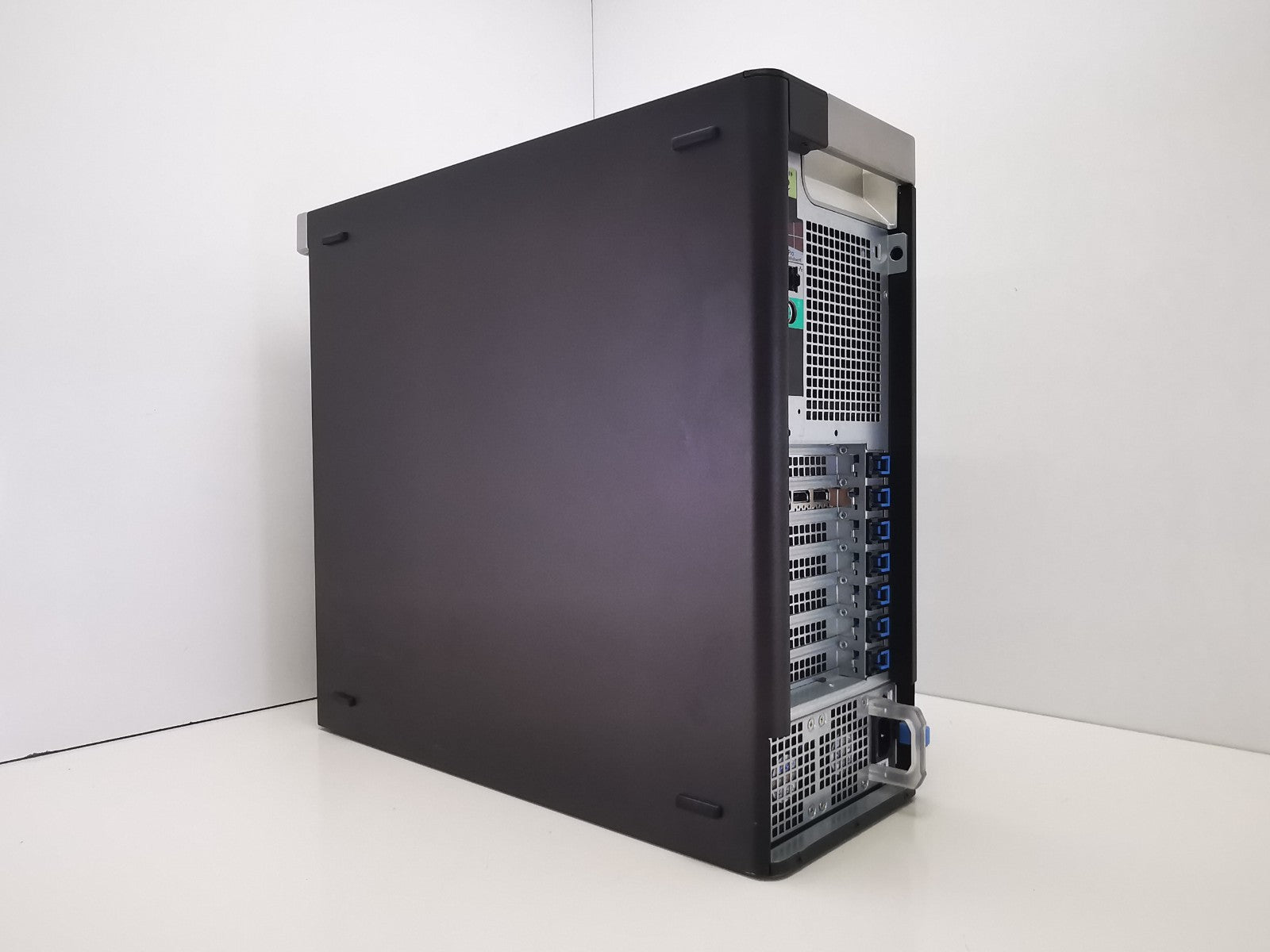Dell Precision T3610 Workstation PC - Intel Xeon E5/8GB RAM/1TB HDD/250GB SSD