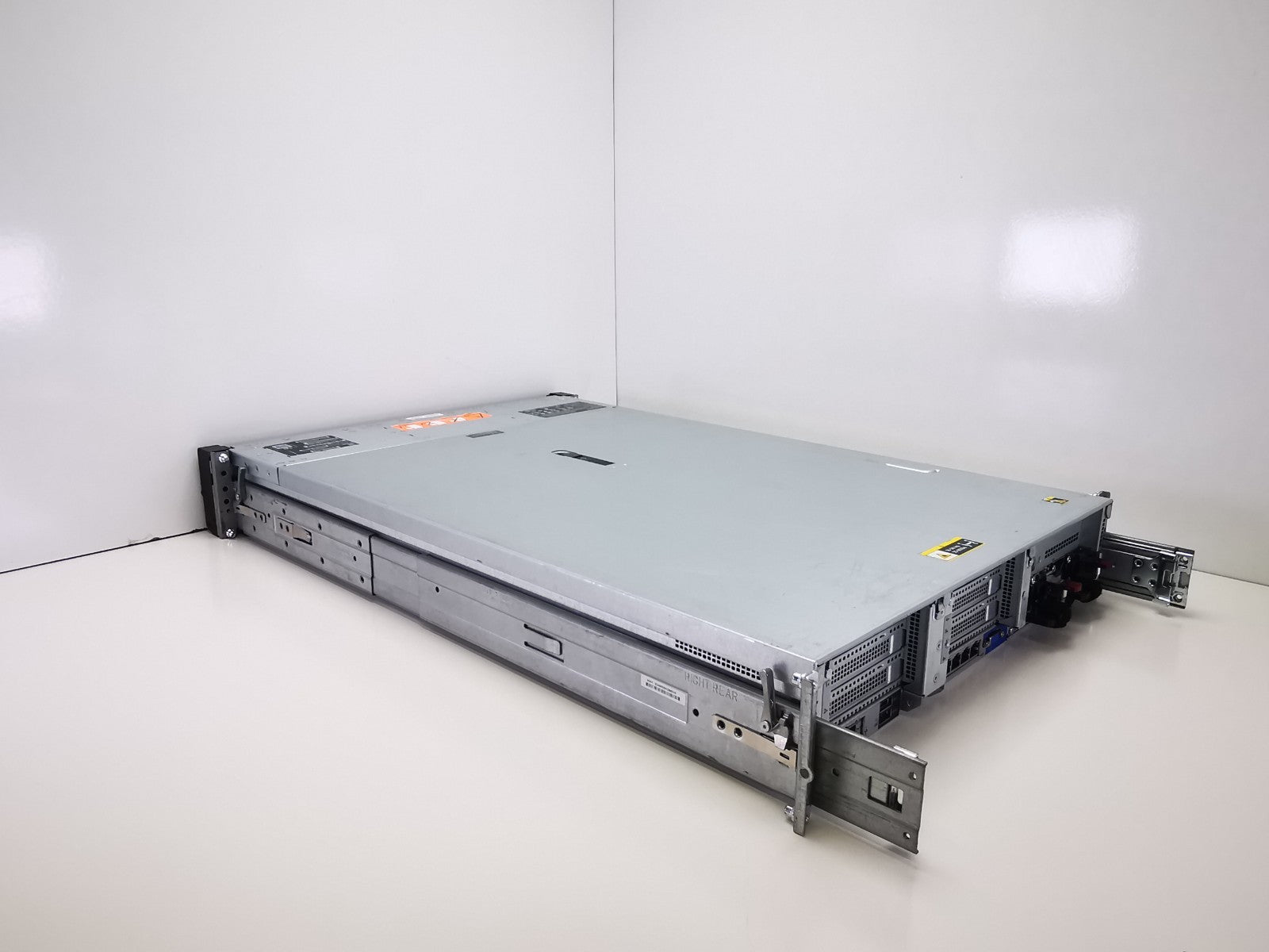 HP ProLiant DL380 Gen10 Rack Server - 2x Xeon Gold 2662/8GB RAM - NO HDDS
