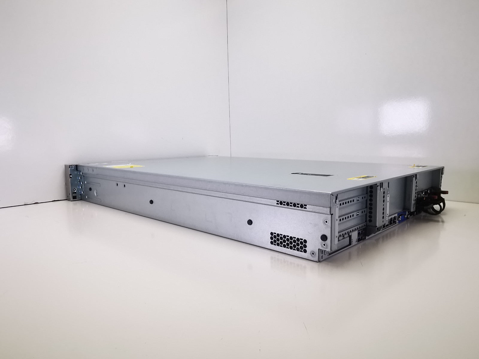 HP ProLiant DL380 Gen 9 Rack Server - 2x Xeon E5-2698 V3/8GB RAM - NO HDDS