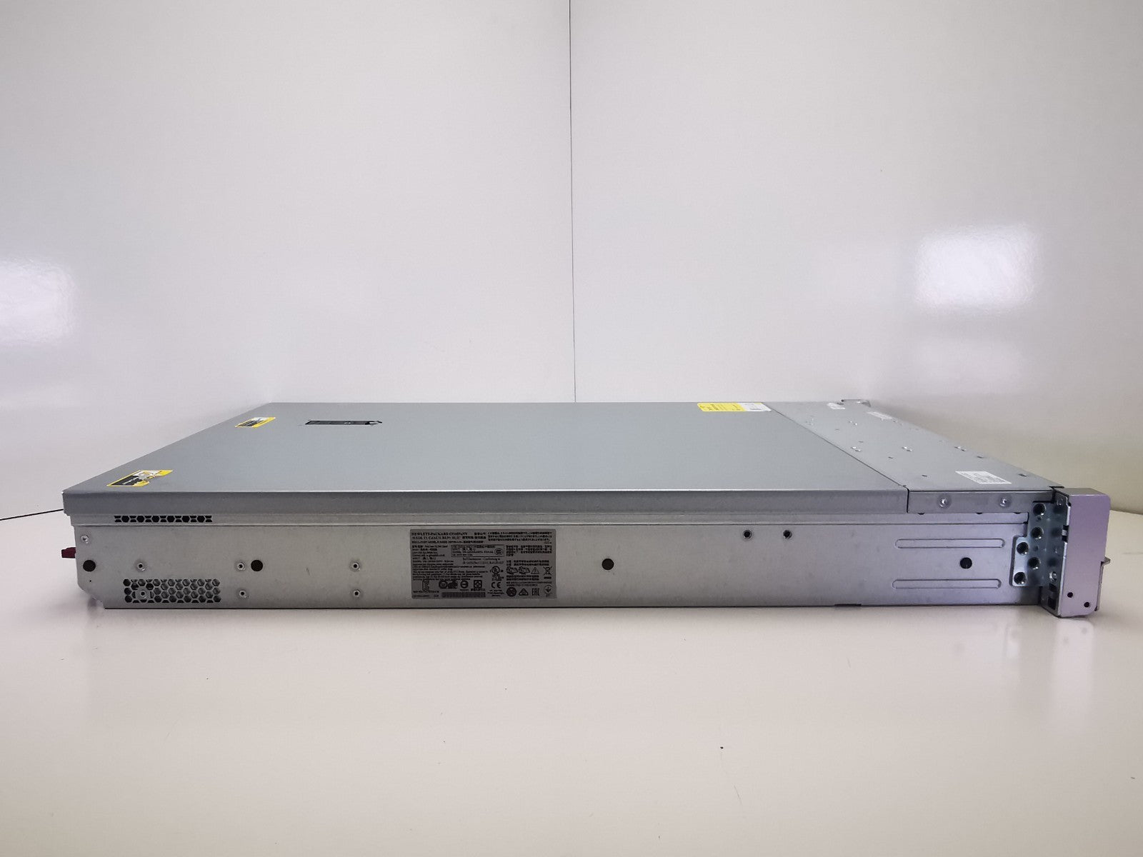 HP ProLiant DL380 Gen 9 Rack Server - 2x Xeon E5-2698 V3/8GB RAM - NO HDDS