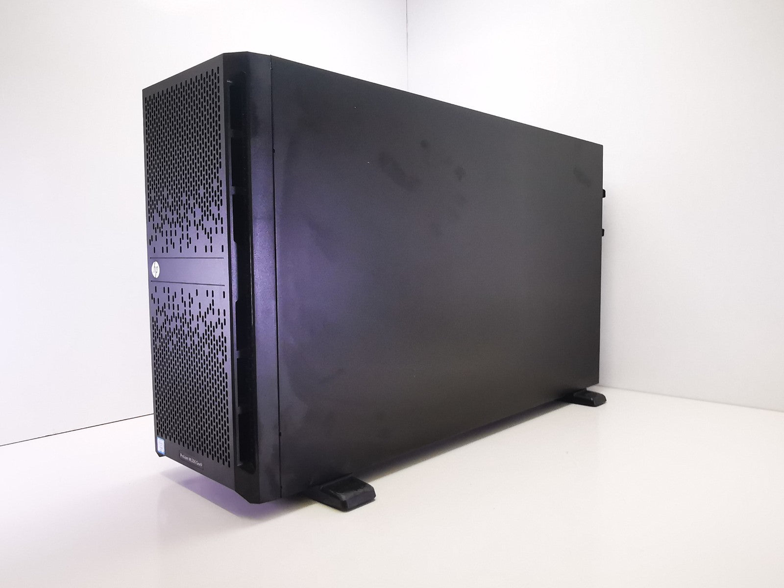 HP Proliant ML350 Gen9 Desktop Server - Xeon E5-2609 V3/8GB RAM - NO HDDS INC