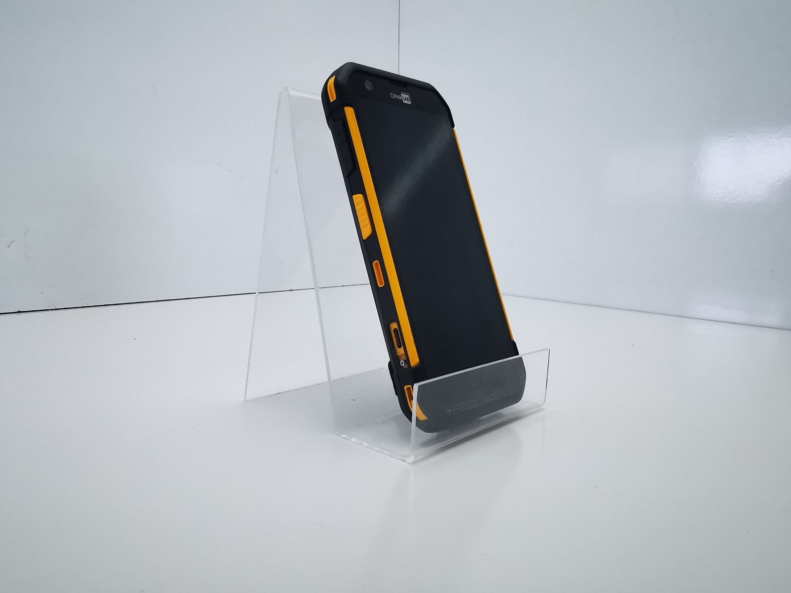 CipherLab RS35 Handheld PDA - 5.5" / 32GB / Android 10 / USB-C - NO DOCK