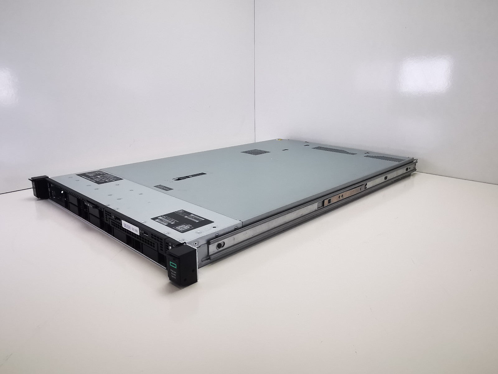 HP ProLiant DL360 Gen10 Rack Server - 2x Xeon Silver 4110/8GB RAM - NO HDDs
