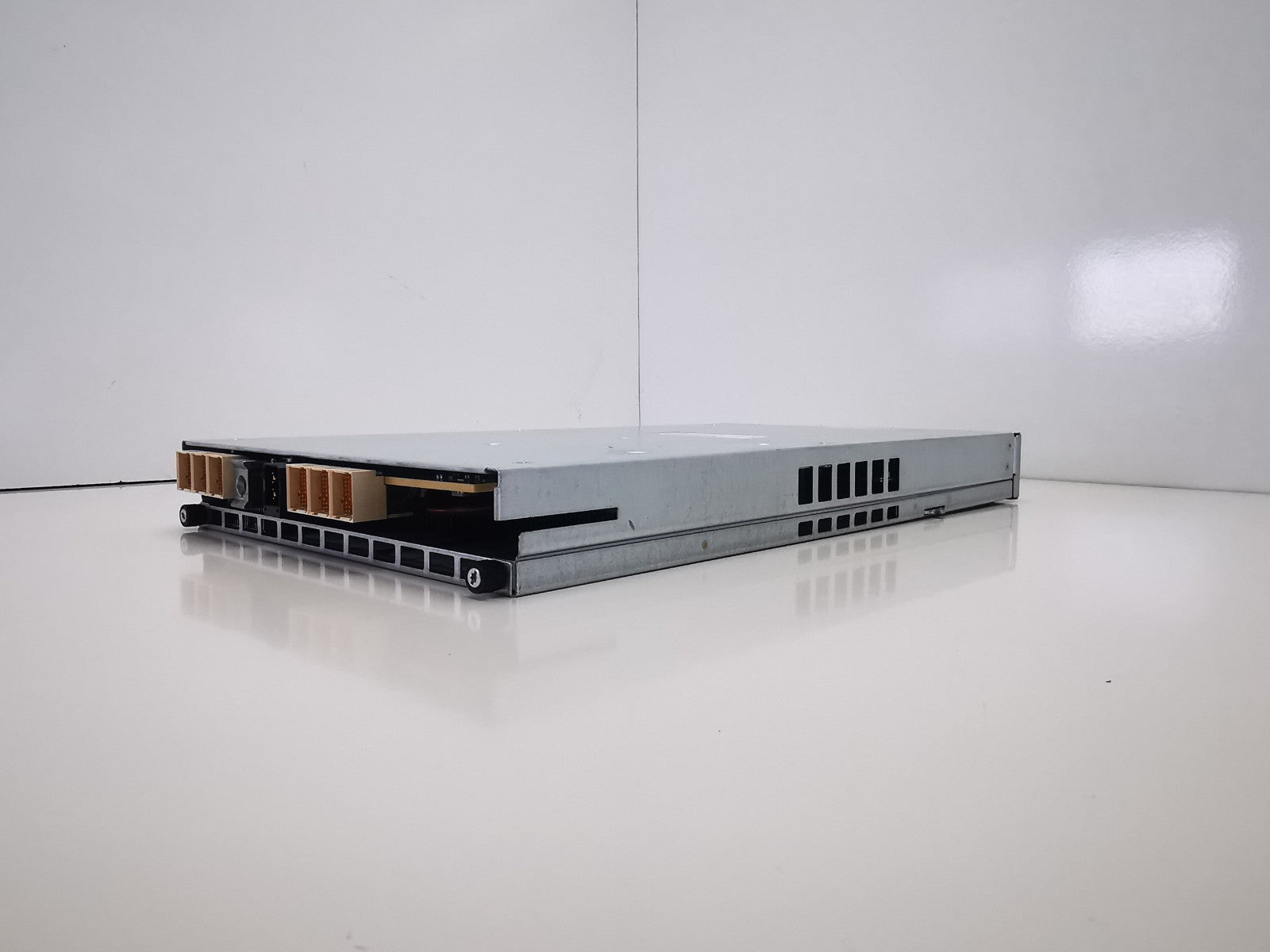 HP H6Y97-63001 Controller Node Disk Array - Pulled From Working Enviroment