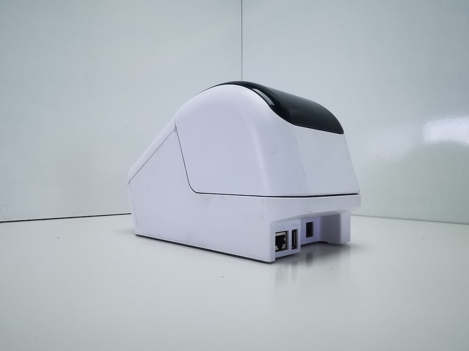 Brother QL-820NWB Mono Label Printer - Reel Included - PSU Included