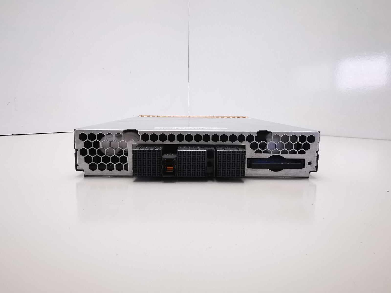 HP P2000 G3 Controller AW592B - Pulled From Working Enviroment