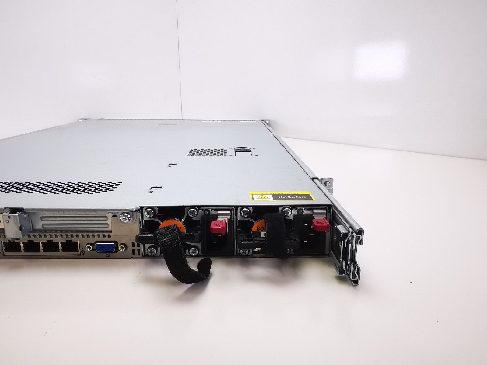 HP ProLiant DL360 Gen9 Rack Server - 2x Xeon E5-2620 V4/8GB RAM - NO HDDs