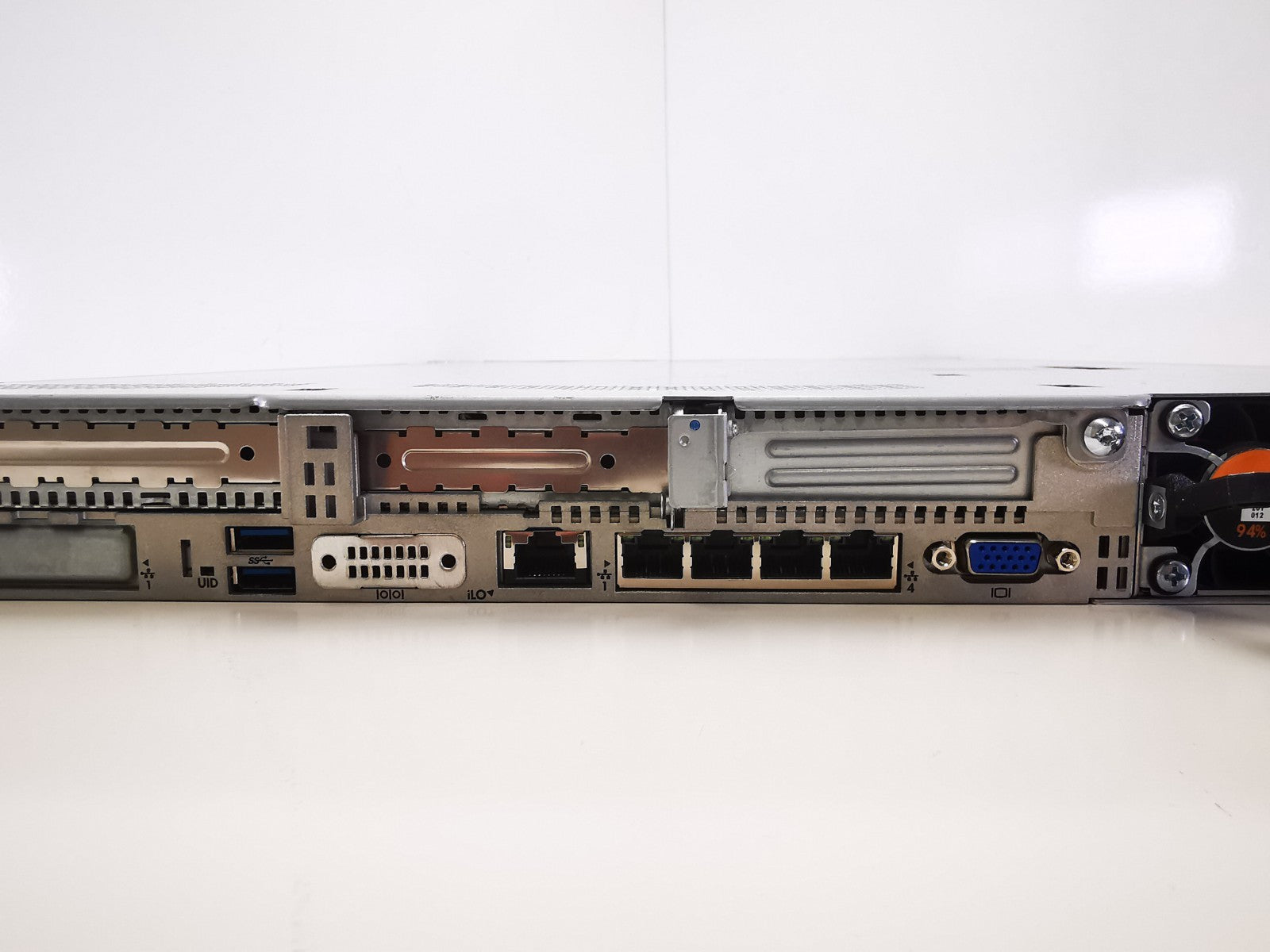 HP ProLiant DL360 Gen9 Rack Server - 2x Xeon E5-2620 V4/8GB RAM - NO HDDs