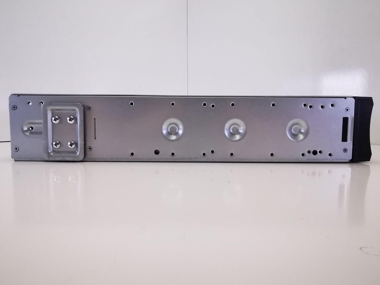 APC SMT1000RMI2UC Rackmountable UPS - Batteries Not Included