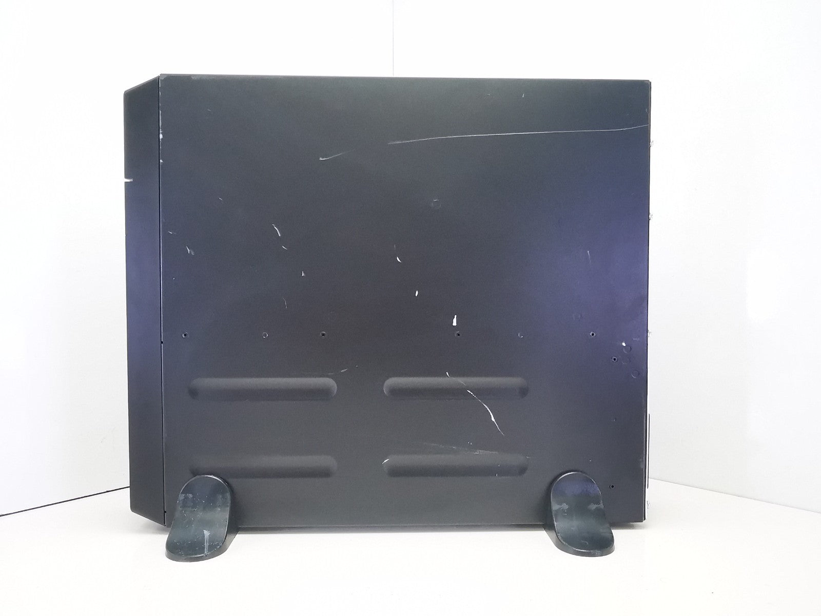 APC SRT1000XLI Floor Standing UPS - Batteries Included