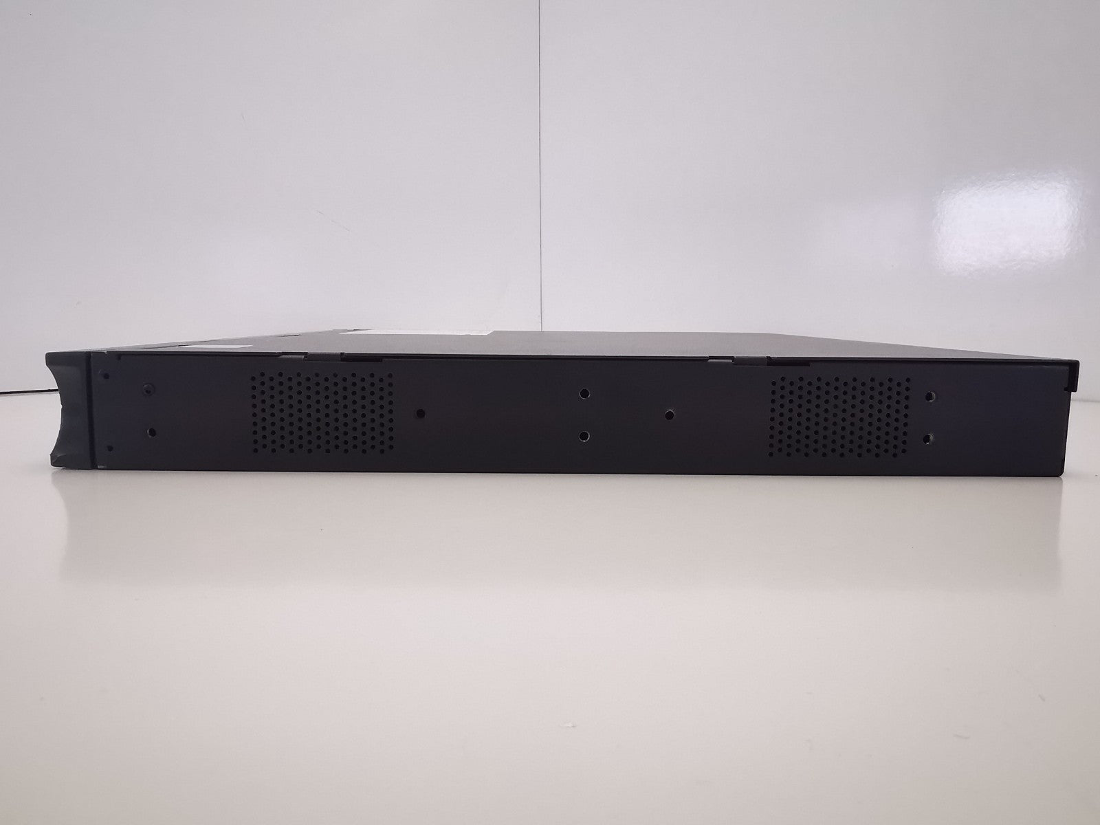APC SC450RMI1U Rack Mounted UPS - Batteries Included