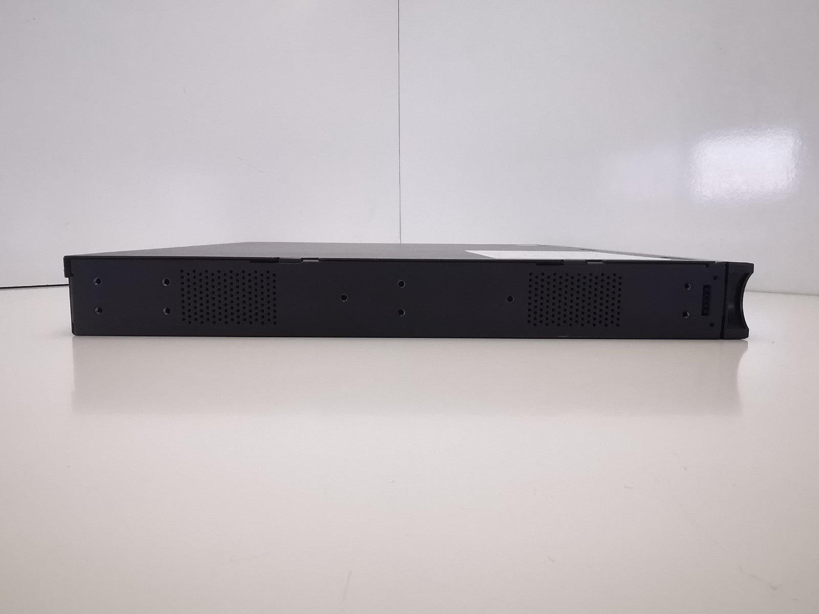 APC SC450RMI1U Rack Mounted UPS - Batteries Included