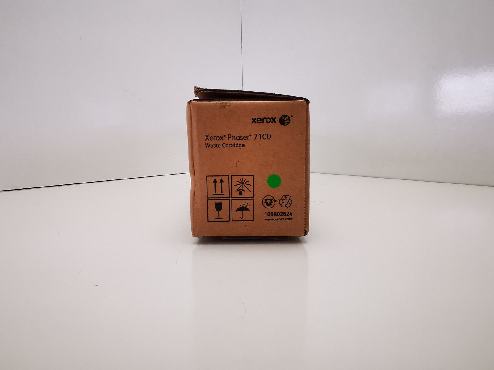 BNIB Xerox Phaser 7100 Waste Toner Cartridge 106R02624 sealed