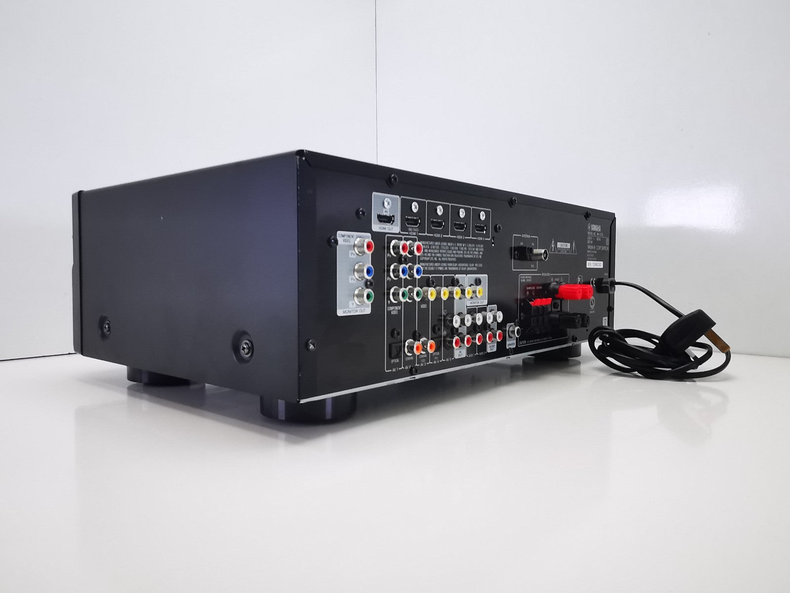 Yamaha RX-V373 Amplifier - READ DESCRIPTION