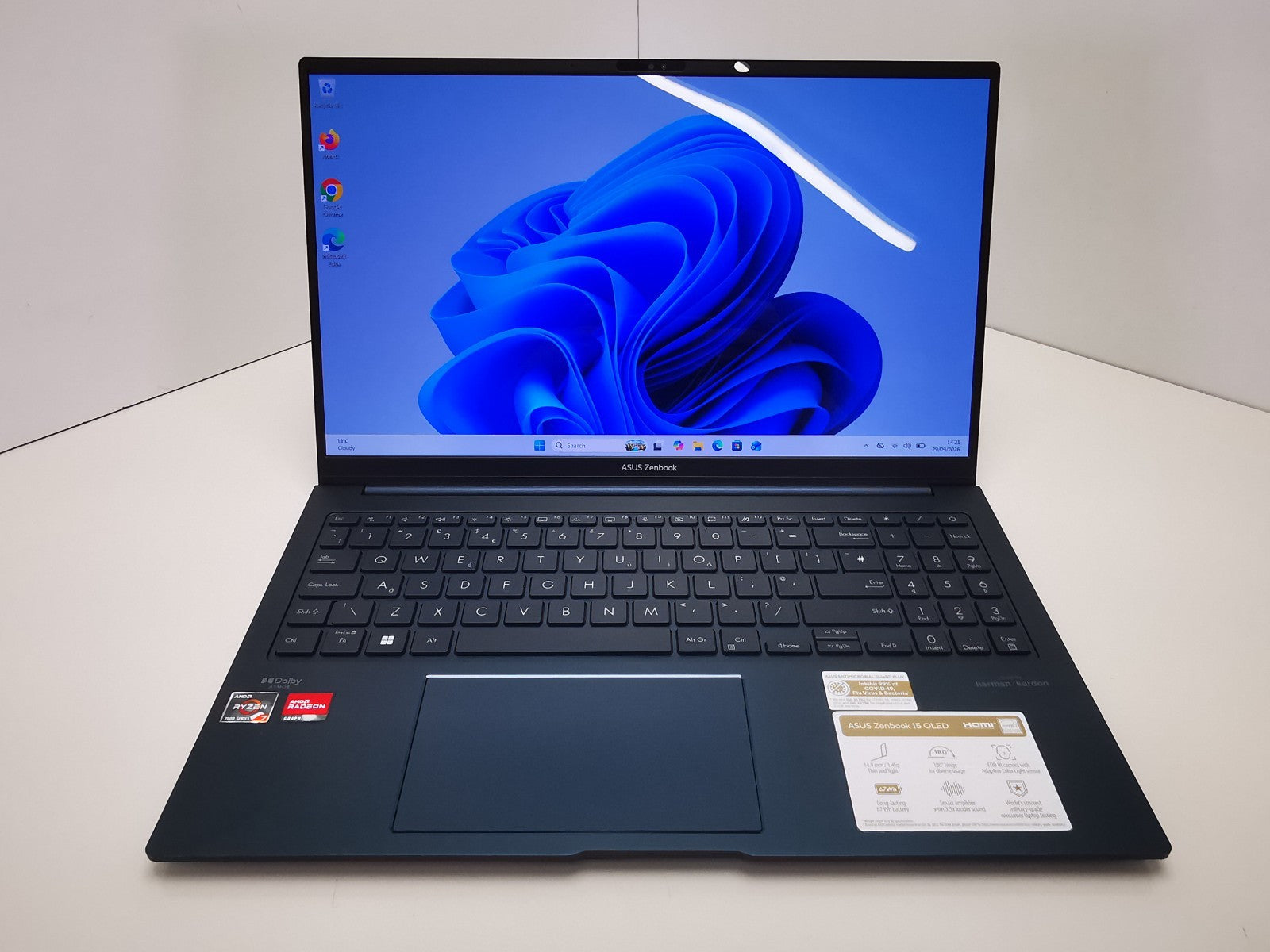 Asus Zenbook 15 15.6" Laptop - Ryzen 7 / 16GB RAM / 500GB NVMe / Windows 11 Pro