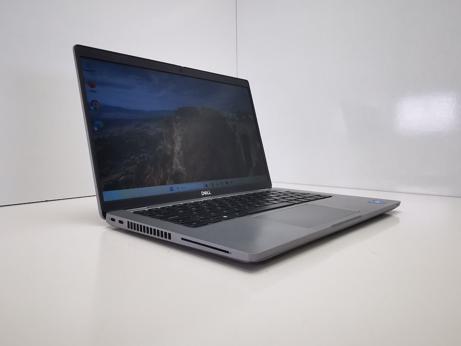Dell Latitude 5420 14" Laptop - 11th Gen i5/16GB RAM/256GB SSD/Win 11 Pro
